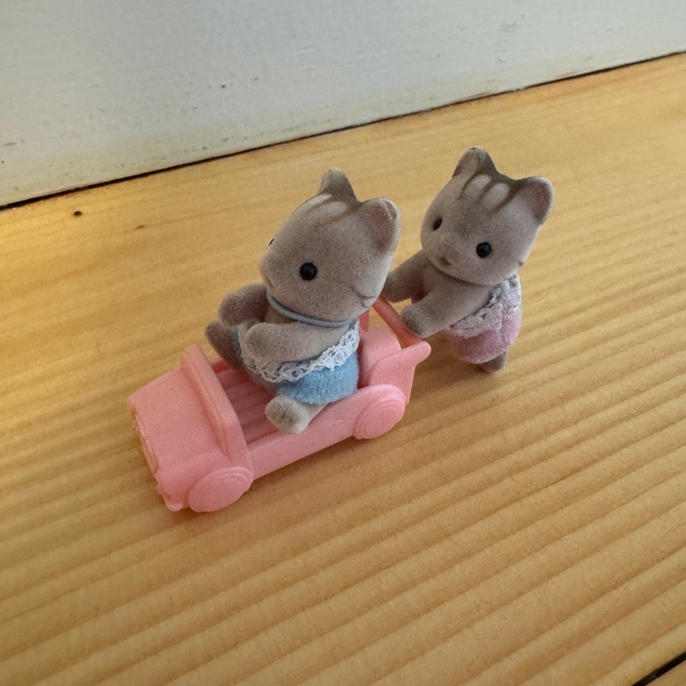 Calico Critter twin set